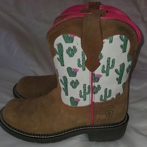 Ariat Fatbaby Cactus Cowboy boots womens